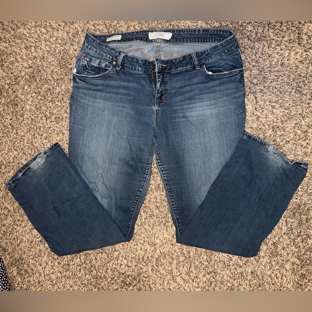 Torrid Relaxed Boot Women’s Blue Jeans sz18